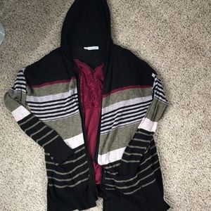 Lite cardigan and lace tank